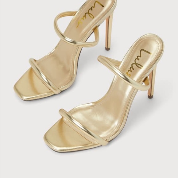 Gold heels - Picture 2 of 3